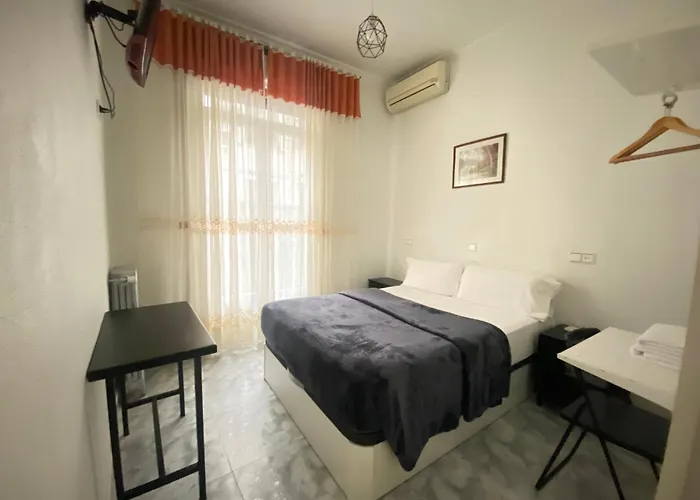 Hostal Palacios Fuencarral
